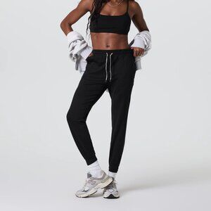 Vuori Black Joggers with Elastic Waistband and Tapered Fit